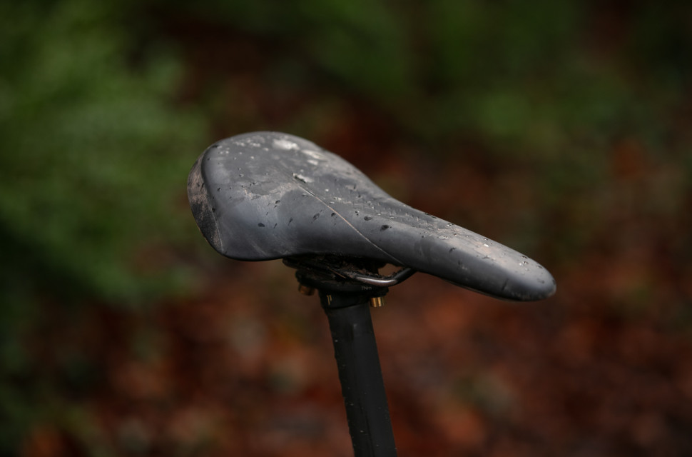 Fizik Terra Alpaca X5 Tool Carrier saddle review off road.cc